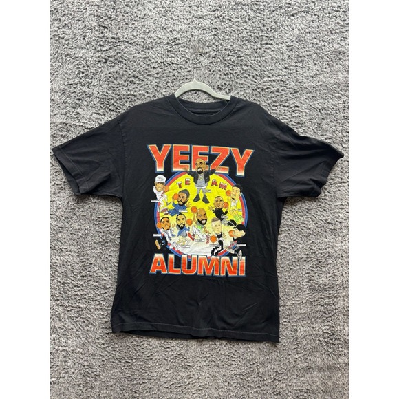 Chinatown Market x Yeezy Alumni Streetwear T-Shirt Black Unisex Size L‎